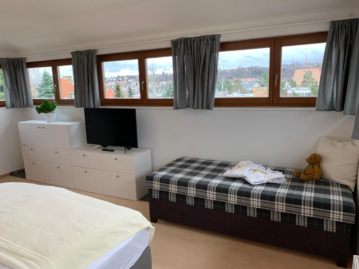 Residence Sarka Top Praha Bagian luar foto